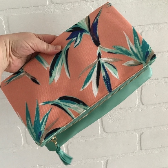 NWOT Rachel Pally - Reversible Tropical Clutch - Picture 4 of 7